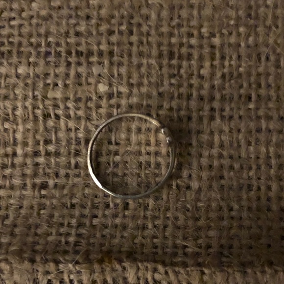 Small knot ring - Picture 3 of 4